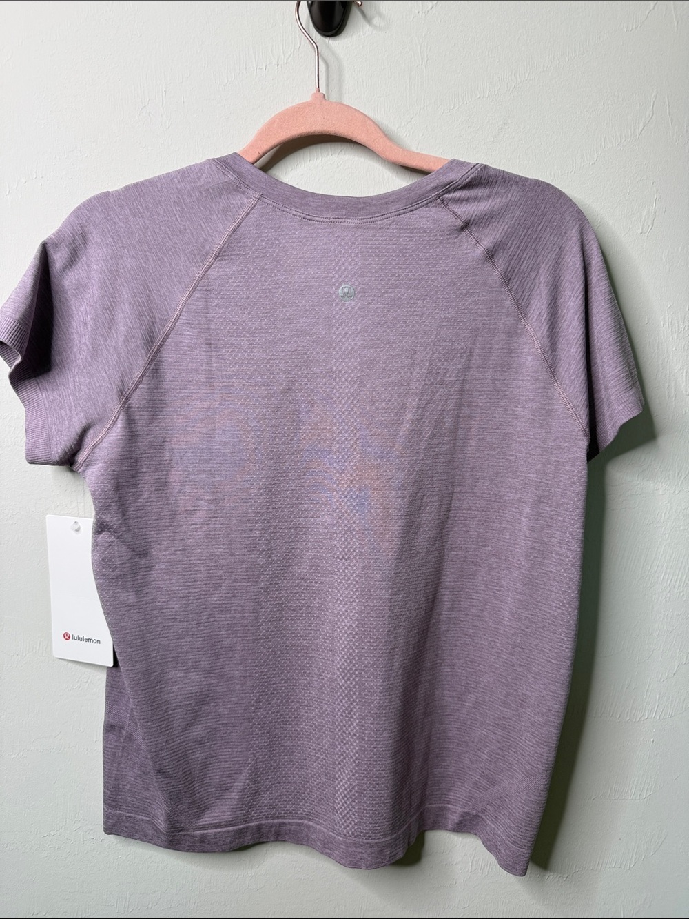 Lululemon Swiftly Tech Short Sleeve 2.0 *Race - Picture 2 of 4